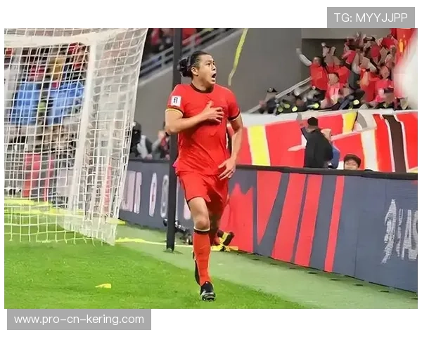 上港引援第一人现身？28岁前锋张玉宁或拿顶薪加盟，上港 引援